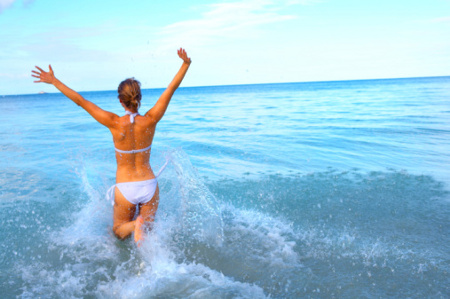 7 Healthy Gift Ideas for Your Mom This Mother's Day